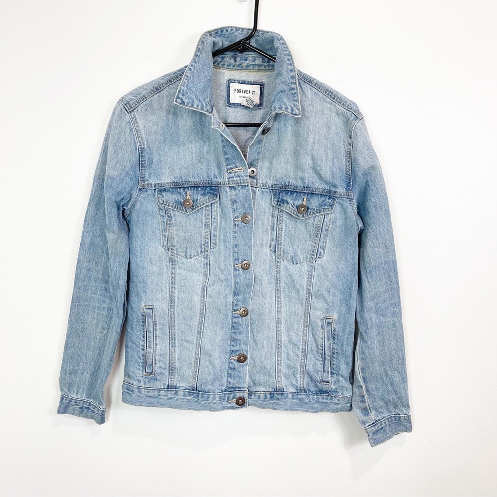 Forever 21 Womens Blue Jean Jacket‎ Size Medium